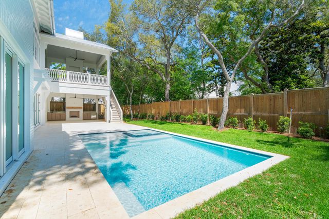 128 Forest Street, Santa Rosa Beach, FL 32459