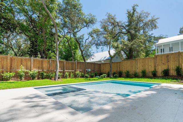 128 Forest Street, Santa Rosa Beach, FL 32459