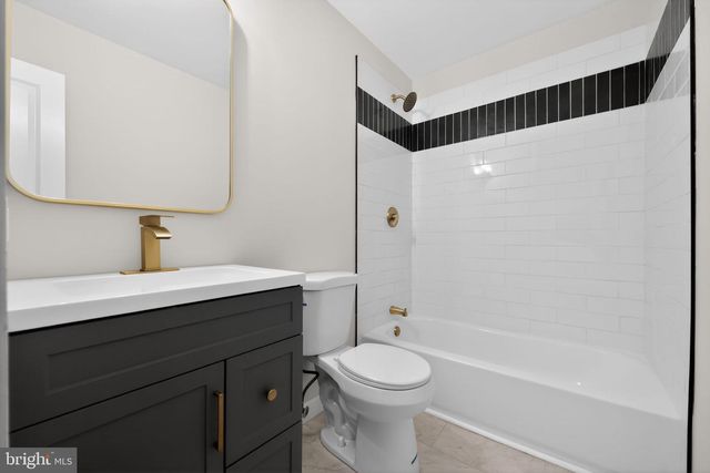 16 LANCASTER CT, Westampton, NJ 08060
