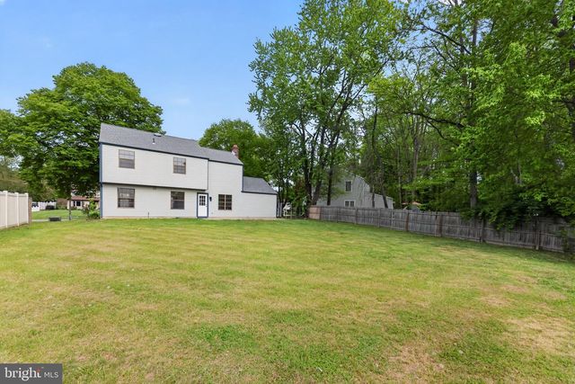 16 LANCASTER CT, Westampton, NJ 08060