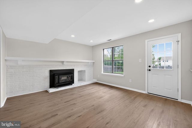16 LANCASTER CT, Westampton, NJ 08060