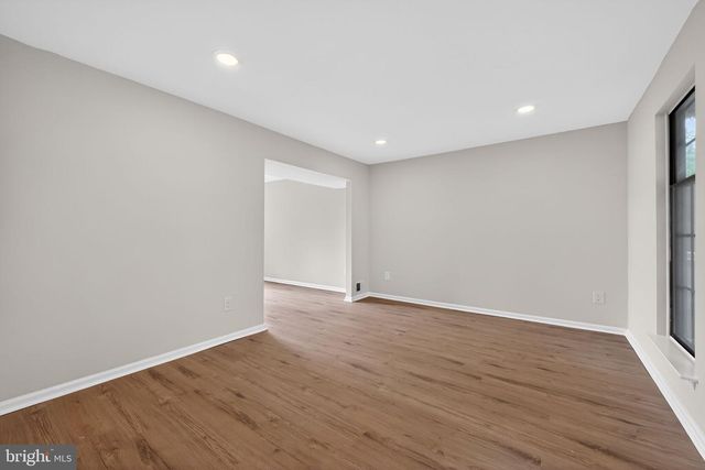16 LANCASTER CT, Westampton, NJ 08060