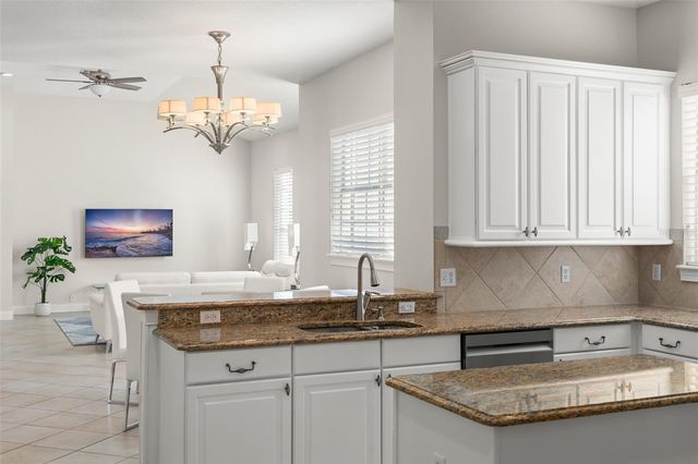 11334 CAMDEN LOOP WAY, Windermere, FL 34786