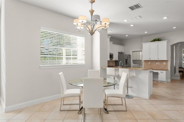 11334 CAMDEN LOOP WAY, Windermere, FL 34786