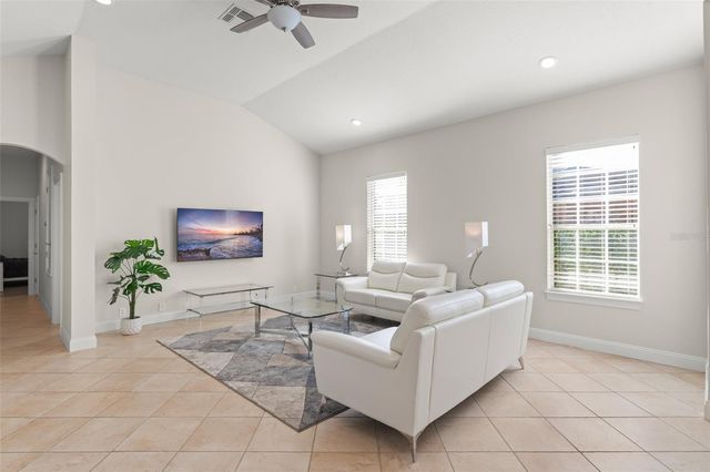 11334 CAMDEN LOOP WAY, Windermere, FL 34786