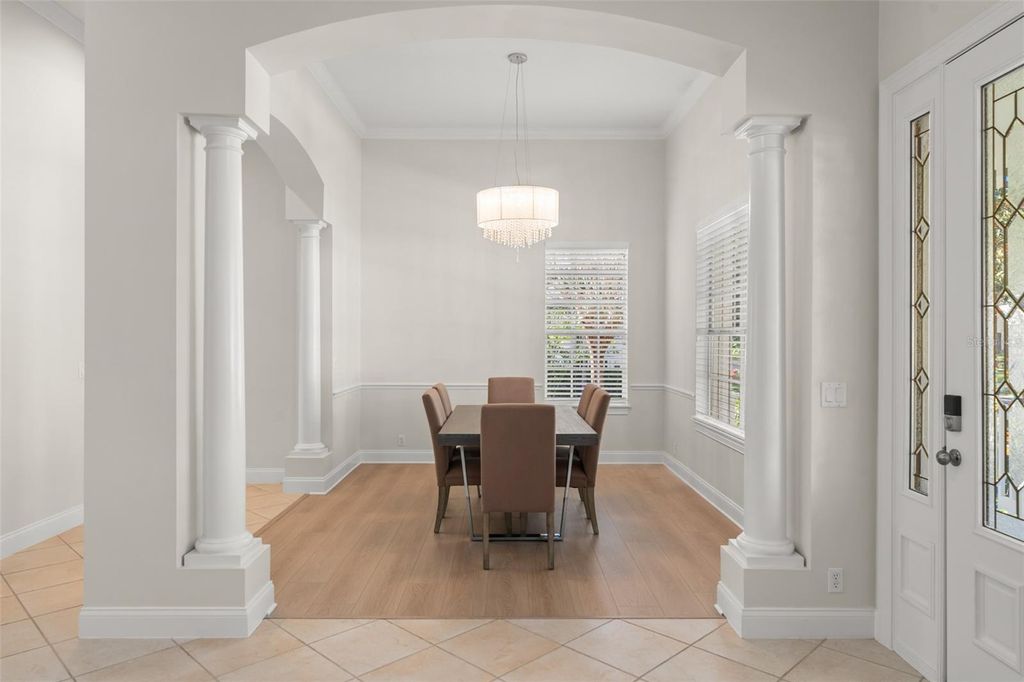 Image 4 of property listing at 11334 CAMDEN LOOP WAY, Windermere, FL 34786