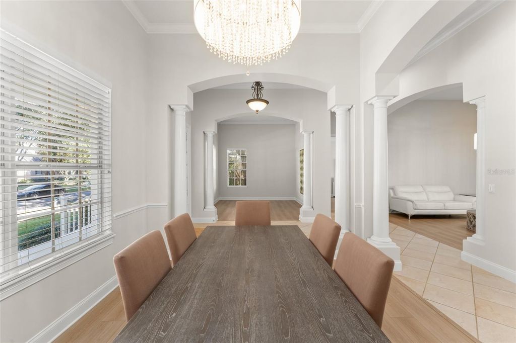 Image 7 of property listing at 11334 CAMDEN LOOP WAY, Windermere, FL 34786