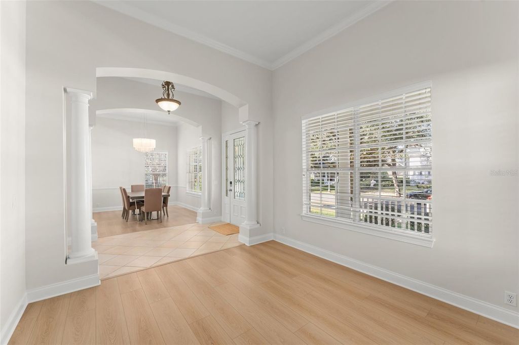 Image 9 of property listing at 11334 CAMDEN LOOP WAY, Windermere, FL 34786