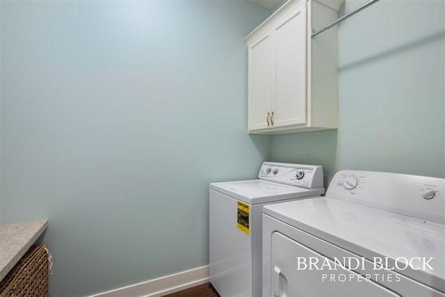 8019 Amber Crest Drive, Byron Center, MI 49315