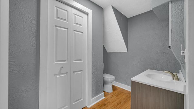 5000 Stone Avenue, Portage, IN 46368