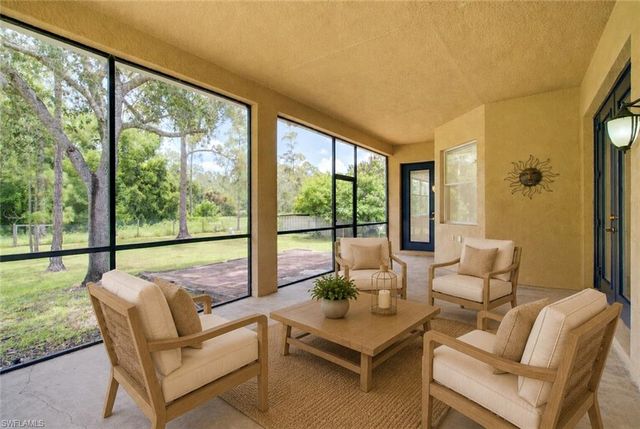 3741 6th AVE SE, Naples, FL 34117