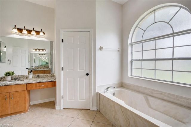 3741 6th AVE SE, Naples, FL 34117