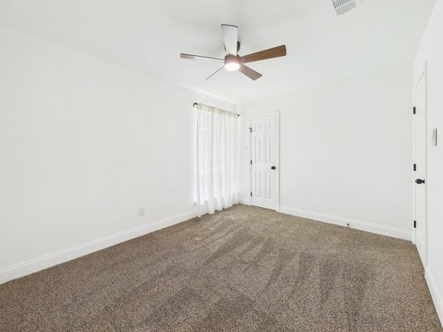 2001 Court Drive, Palestine, TX 75803