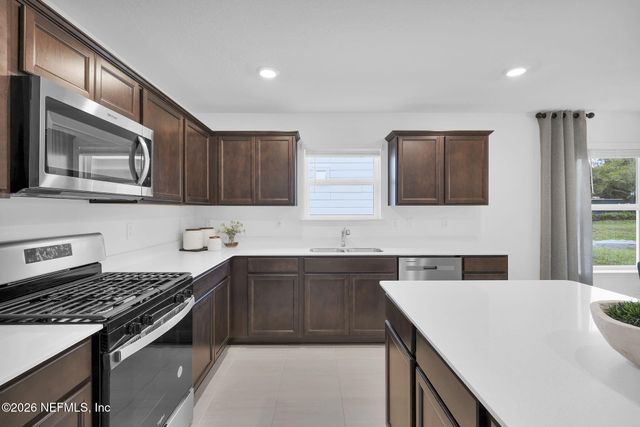 7099 SANDPERCH Street, Jacksonville, FL 32244