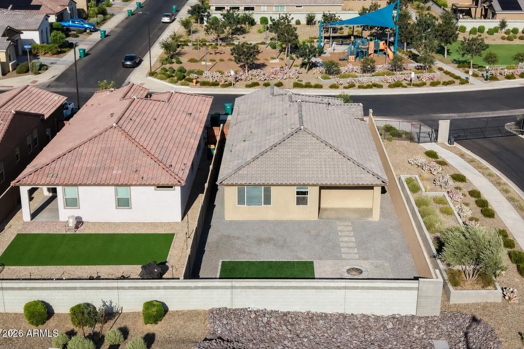 8272 N 170TH Lane, Waddell, AZ 85355 — photo 4