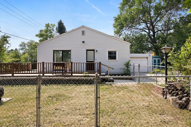 1502 11TH AVE NW, Minot, ND 58703