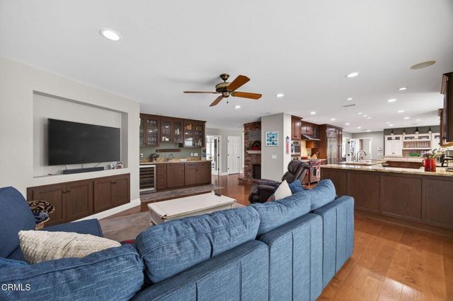 119 Alviso Drive, Camarillo, CA 93010