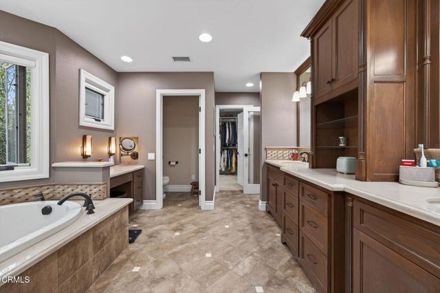 119 Alviso Drive, Camarillo, CA 93010