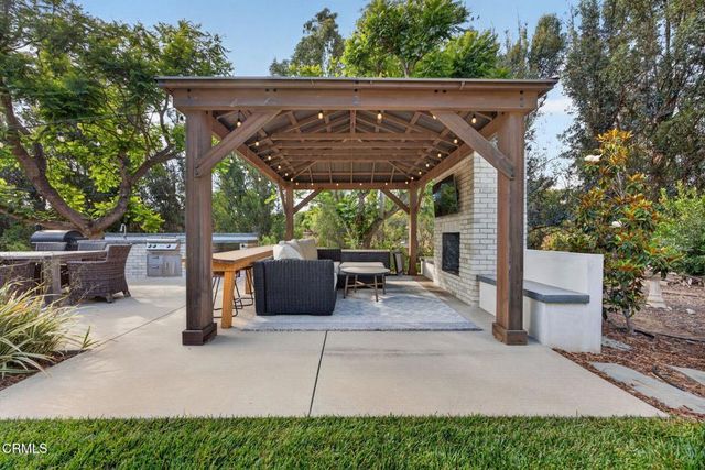 119 Alviso Drive, Camarillo, CA 93010