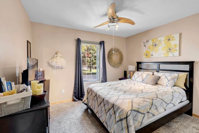 601 N Brentwood Place, Andover, KS 67002