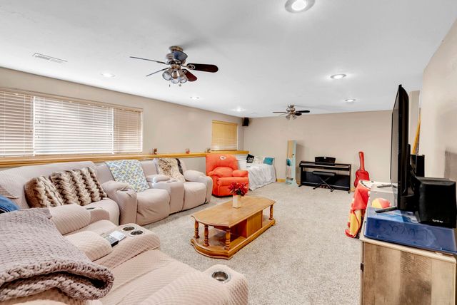 601 N Brentwood Place, Andover, KS 67002