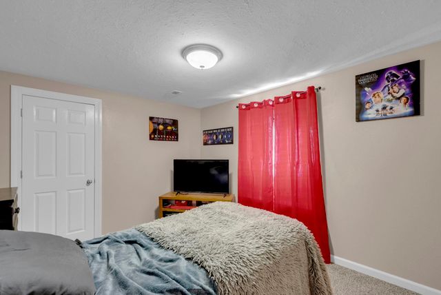 601 N Brentwood Place, Andover, KS 67002