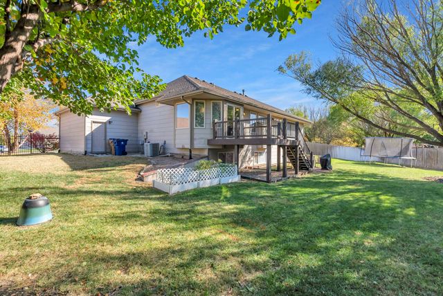 601 N Brentwood Place, Andover, KS 67002