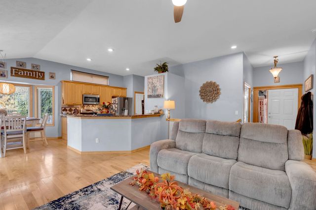 601 N Brentwood Place, Andover, KS 67002