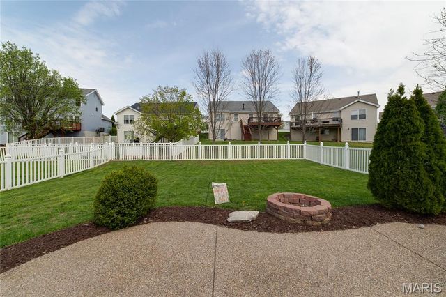 509 Parkland Place Drive, O'fallon, MO 63366