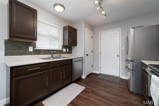 509 Parkland Place Drive, O'fallon, MO 63366