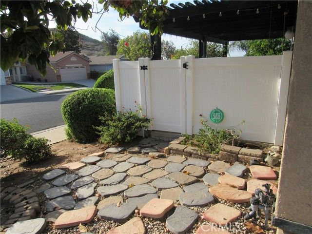 27708 Grand Avenue, Menifee, CA 92585
