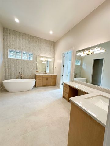 48 Cardona Drive, Westlake, TX 76262