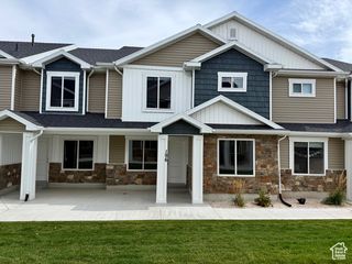 196 W SEASONS LN #50, Garden City, UT 84028