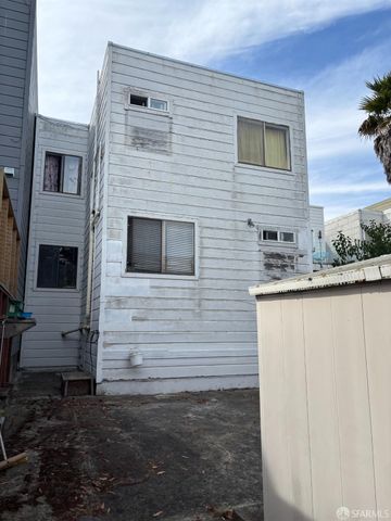 560 27th Avenue, San Francisco, CA 94121