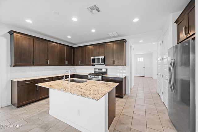 8911 W Solano Drive, Glendale, AZ 85305