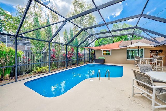 14339 110TH TERRACE, Largo, FL 33774