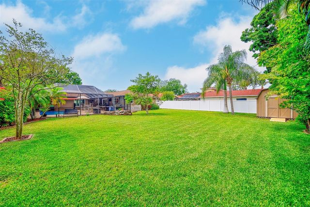 14339 110TH TERRACE, Largo, FL 33774
