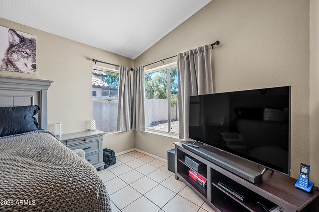 7990 W SOLANO Drive N, Glendale, AZ 85303