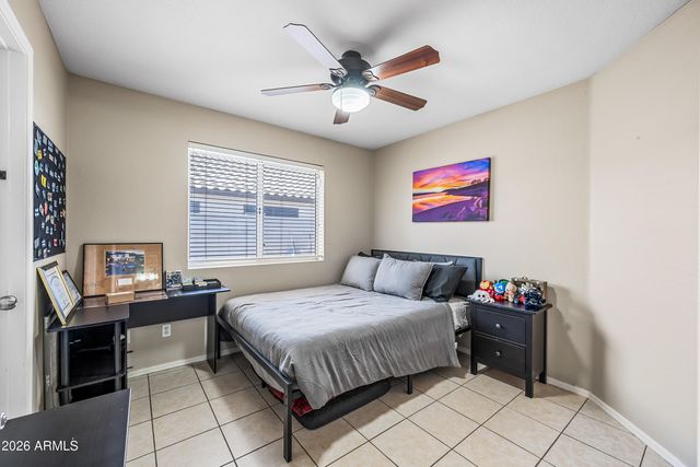 7990 W SOLANO Drive N, Glendale, AZ 85303