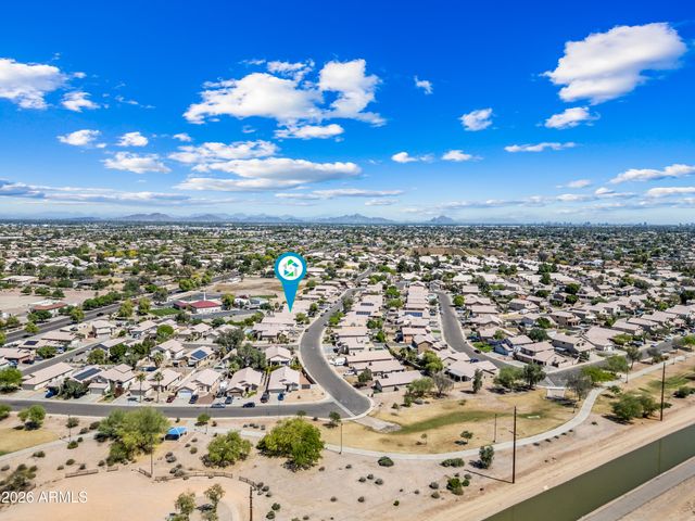 7990 W SOLANO Drive N, Glendale, AZ 85303