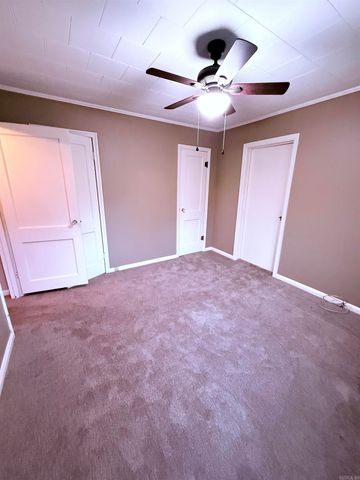 1105 W THOMPSON, Paragould, AR 72450