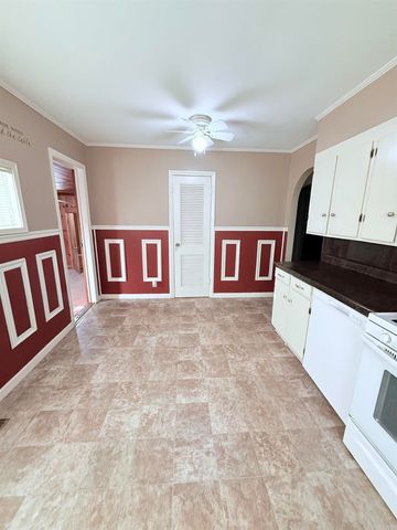 1105 W THOMPSON, Paragould, AR 72450