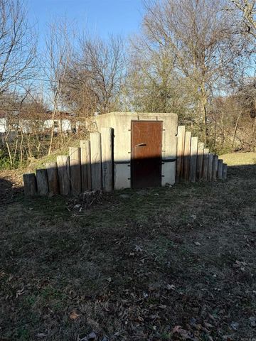 1105 W THOMPSON, Paragould, AR 72450