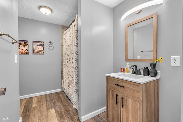 114 Pilgrim Court, Greenwood, IN 46142