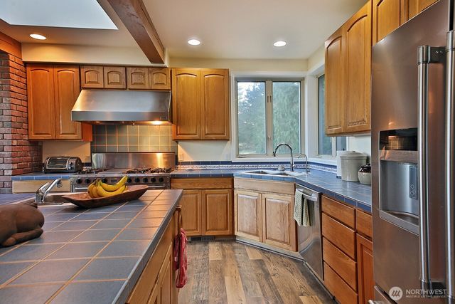 5762 Summerhill Drive, Langley, WA 98260