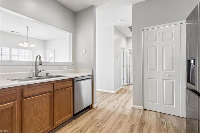 108 Nathan PL, Yorktown, VA 23692
