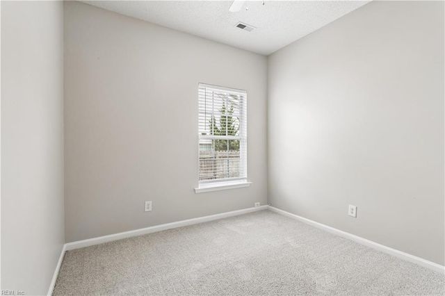 108 Nathan PL, Yorktown, VA 23692