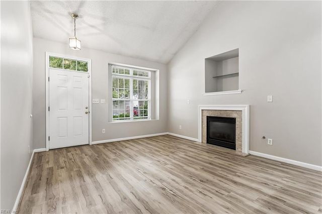 108 Nathan PL, Yorktown, VA 23692