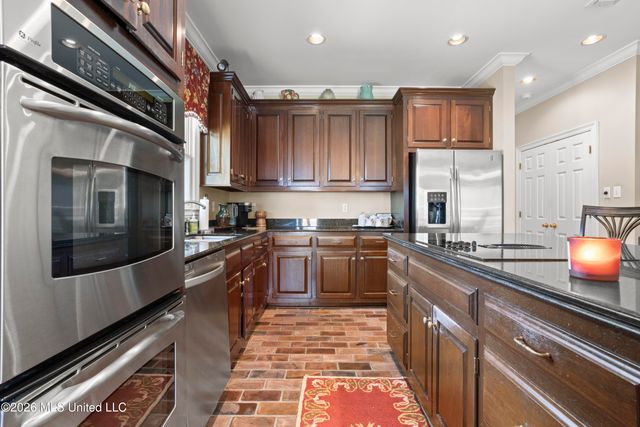 1 High Pointe Drive, Gulfport, MS 39507