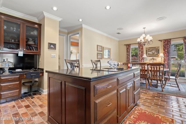 1 High Pointe Drive, Gulfport, MS 39507